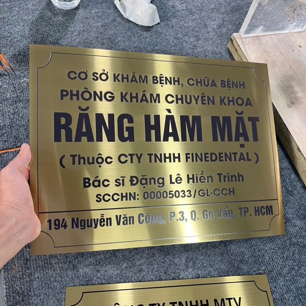 In Ấn Mạnh Dũng