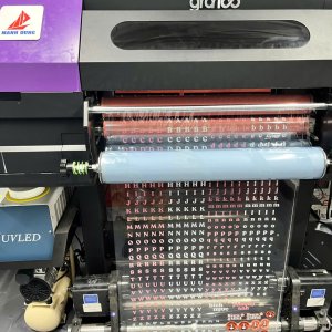 In gia công UV DTF nội dung bảng chữ cái giá xưởng