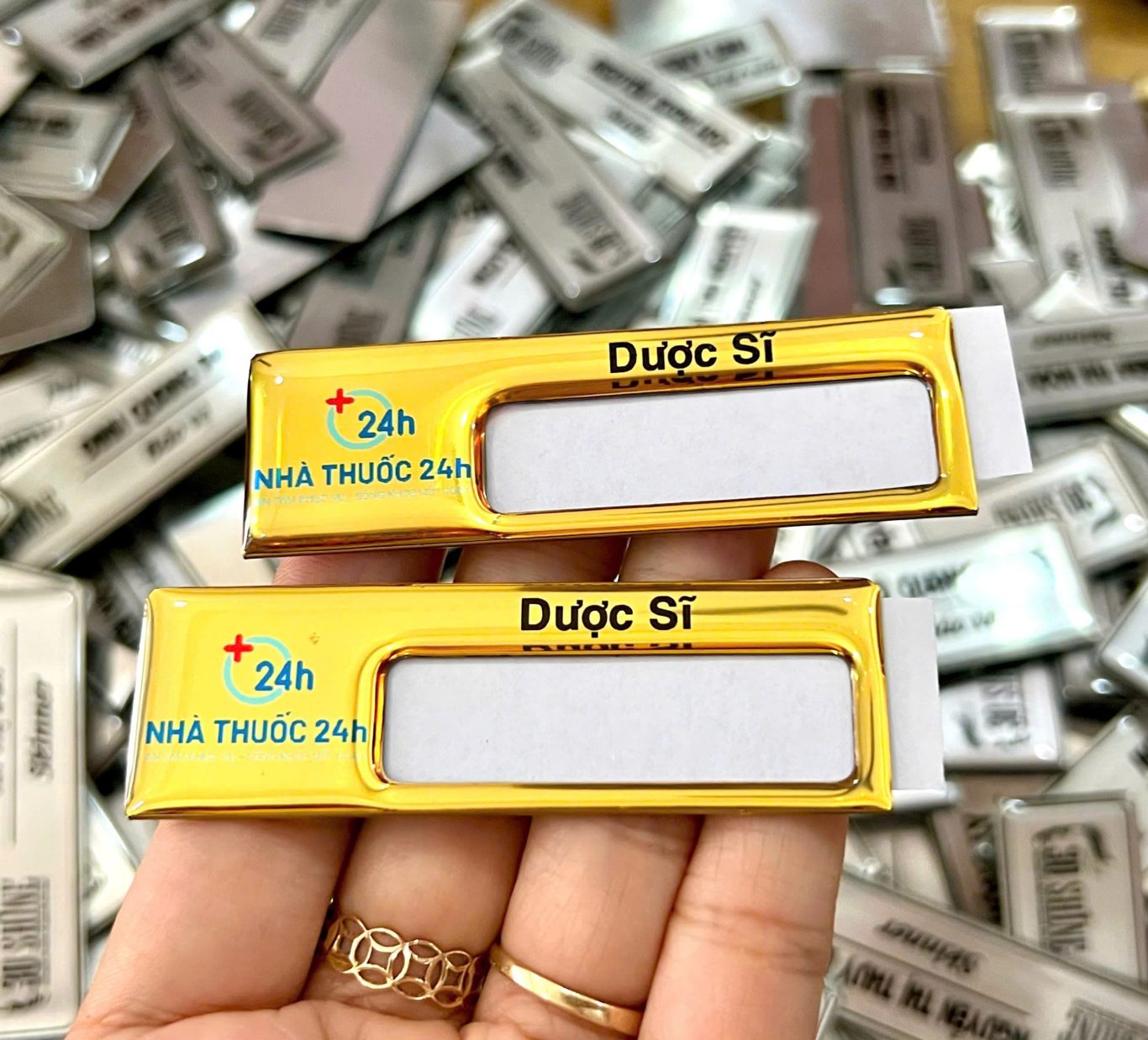 In Ấn Mạnh Dũng