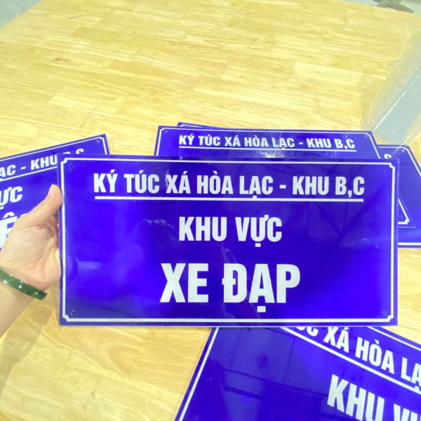 In Ấn Mạnh Dũng