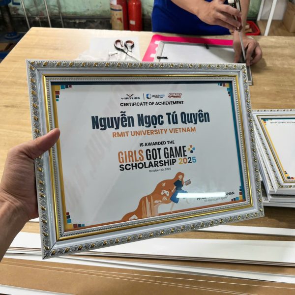 In Ấn Mạnh Dũng