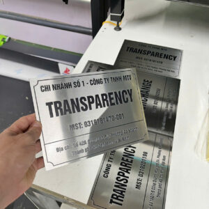 In biển hiệu Inox bền đẹp và sang trọng giá gốc tận xưởng