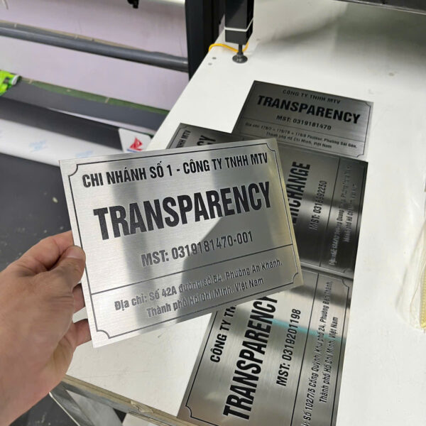 In Ấn Mạnh Dũng