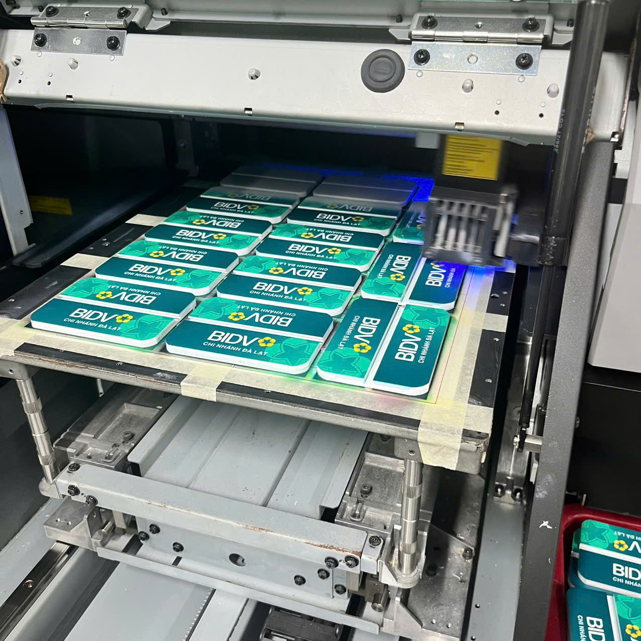 In Ấn Mạnh Dũng